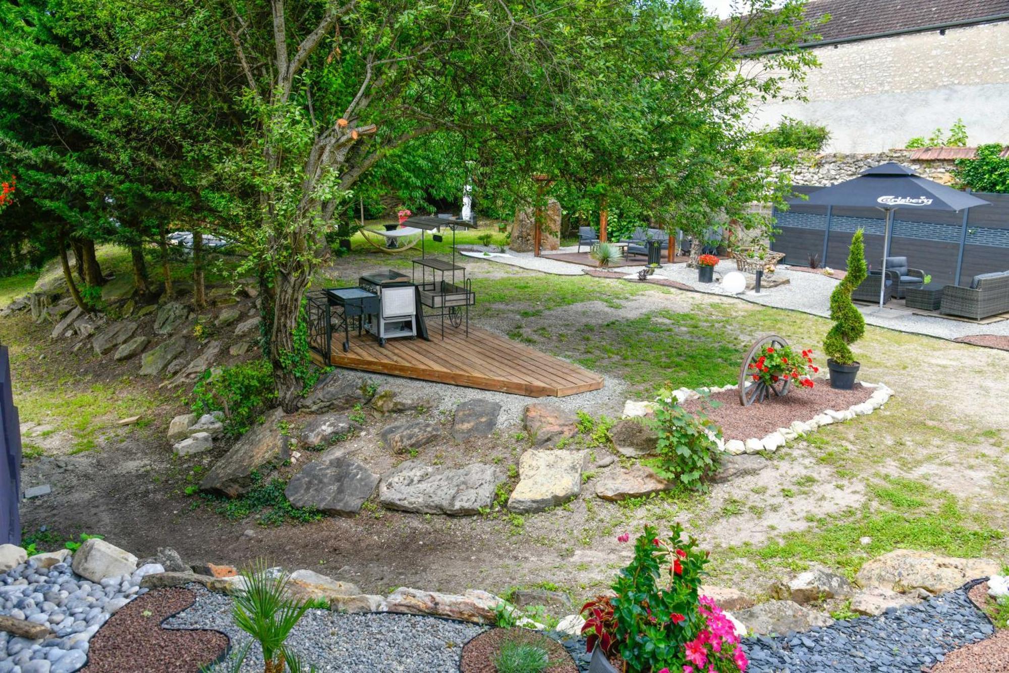 Hotel Enjoy Garden Vierzon Exterior foto